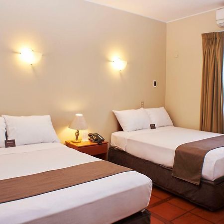 Dm Hoteles Nasca Nazca Kültér fotó