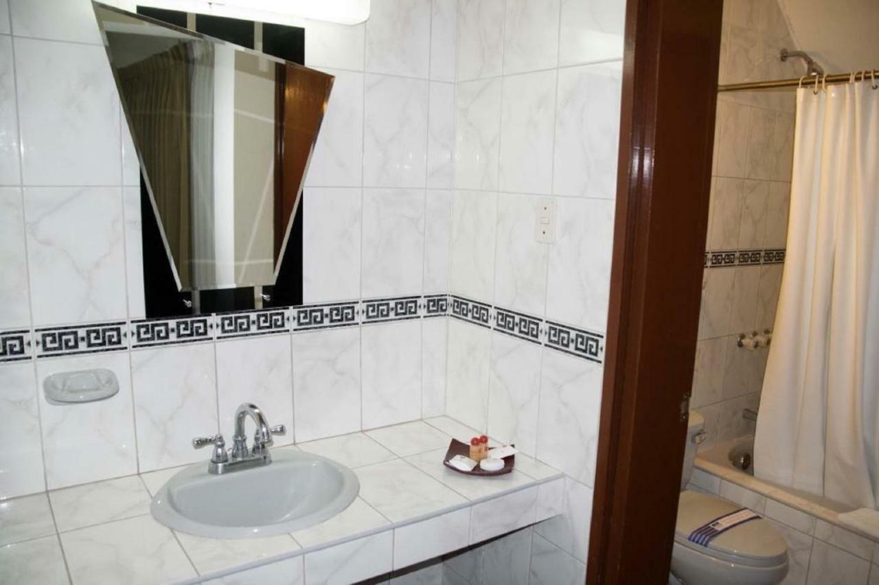 Dm Hoteles Nasca Nazca Kültér fotó