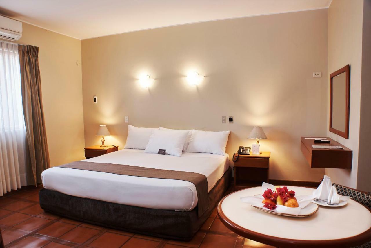 Dm Hoteles Nasca Nazca Kültér fotó